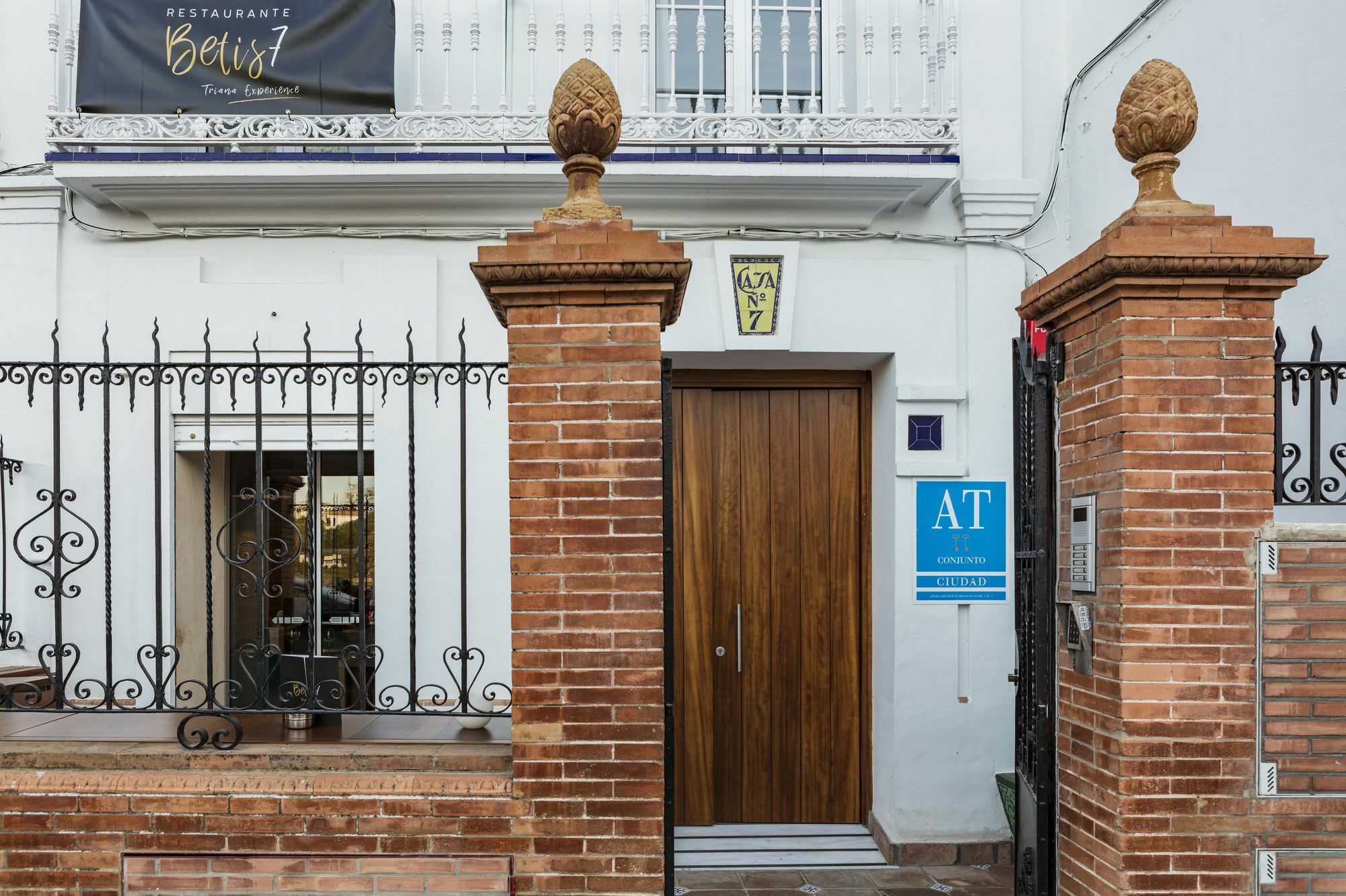 Betis 7 Luxury Boutique Séville